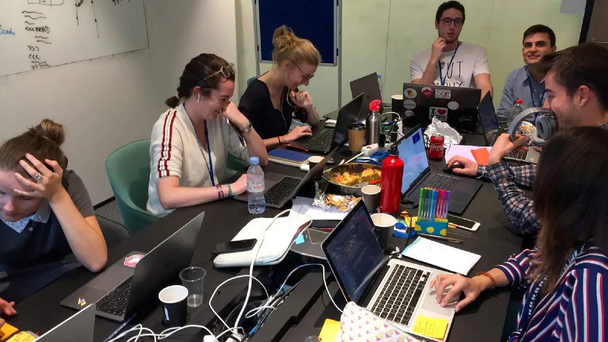 Promo 2020 in their classroom @ Talan — 10/16/2019